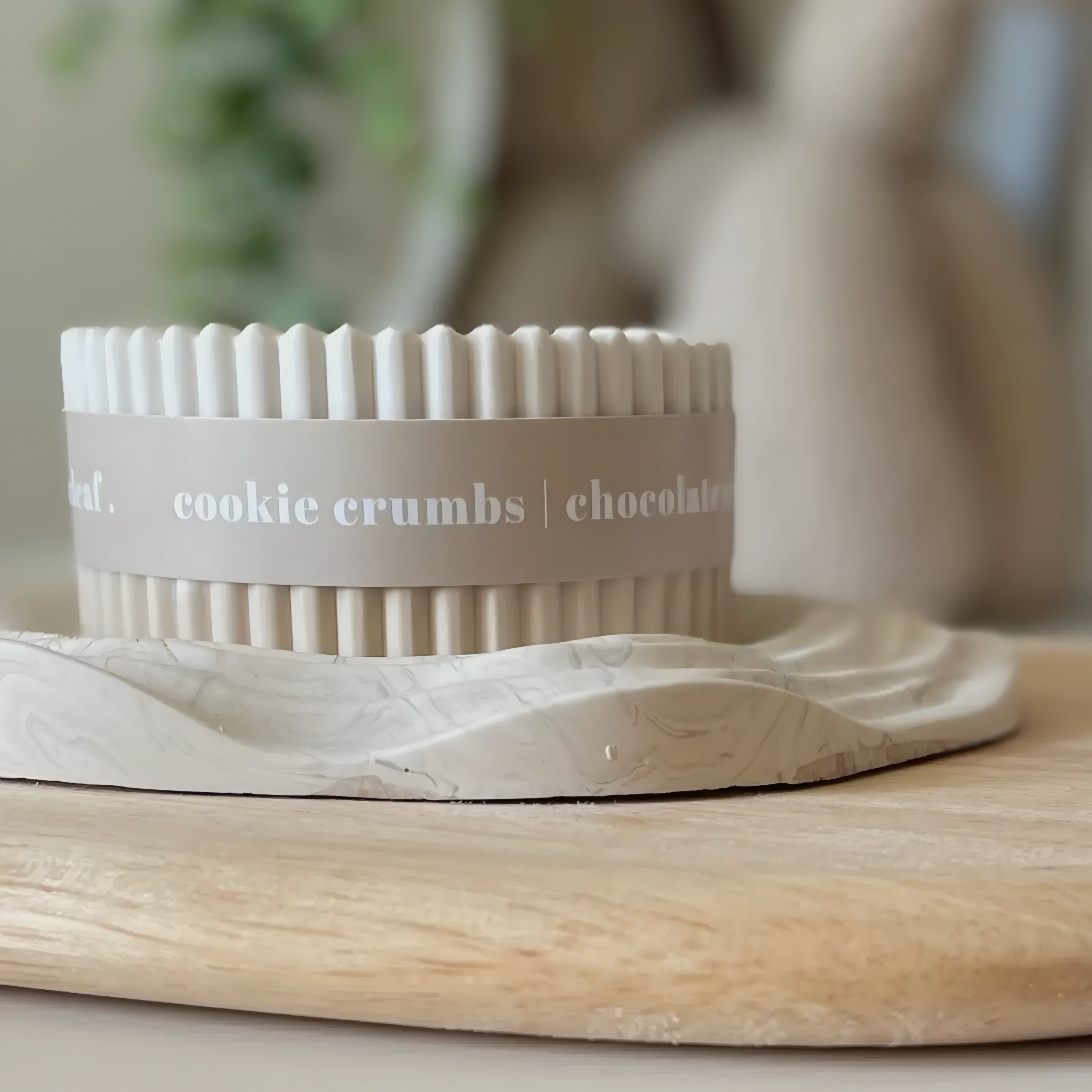 Cookie Crumbs
Stoneware Soy Wax Candle