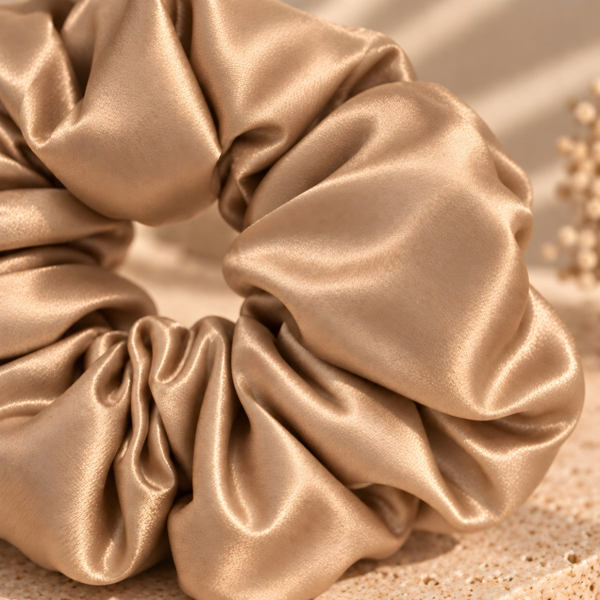 XXL OVERSIZED SATIN SCRUNCHIE - CARAMEL